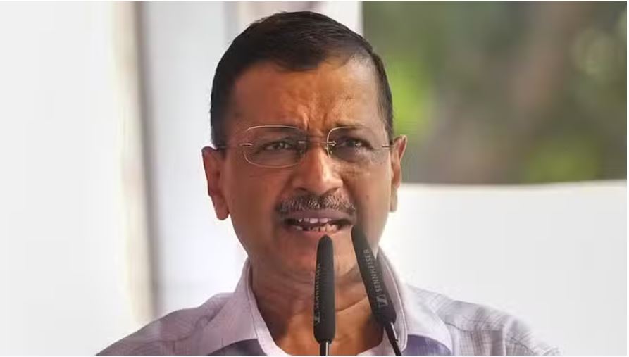 दिल्ली में अकेले विधानसभा चुनाव लड़ेगी आप, केजरीवाल ने किया बड़ा एलान