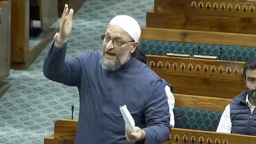 संसद में ओवैसी ने भाजपा को घेरा- देश में खतरे में मस्जिदें