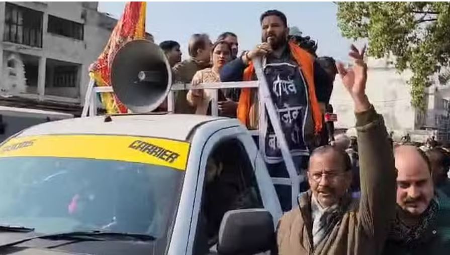 कटड़ा में 72 घंटे की हड़ताल जारी, प्रदर्शनकारियों को पुलिस ने किया गिरफ्तार