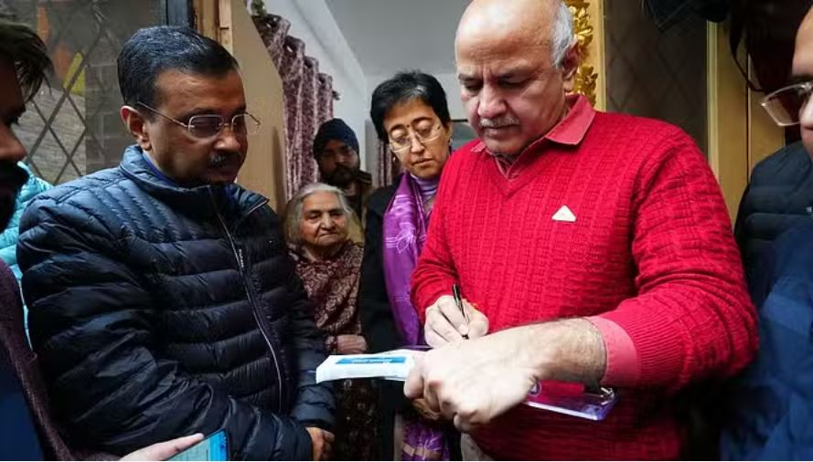 आप को झटका: 'संजीवनी-महिला सम्मान जैसी कोई योजना नहीं', महिला-स्वास्थ्य विभाग की चेतावनी