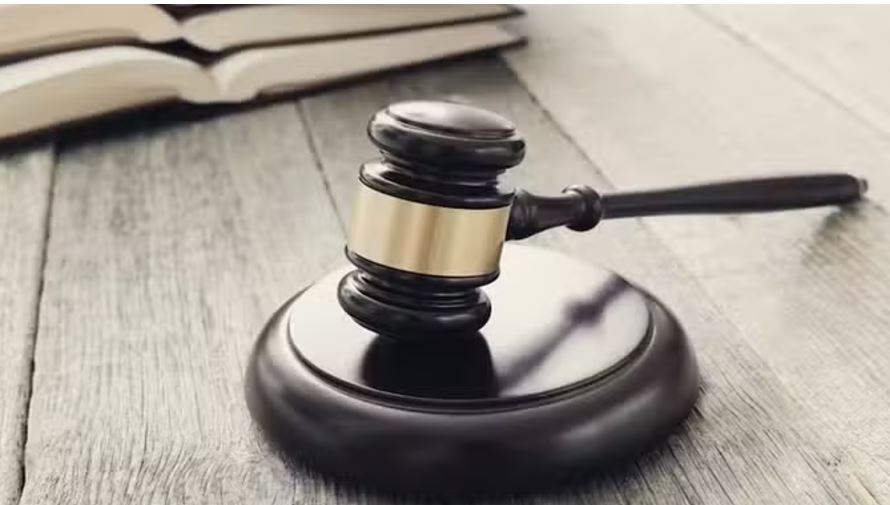 अल्पसंख्यकों के लिए आवाज उठाने पर बिफरी युनूस सरकार, भारतीय चैनलों पर रोक के लिए हाईकोर्ट पहुंची