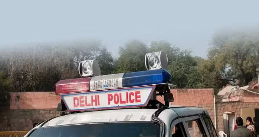 दिल्ली पुलिस का बड़ा एक्शन: विधानसभा चुनाव से पहले 400 से अधिक बदमाश गिरफ्तार