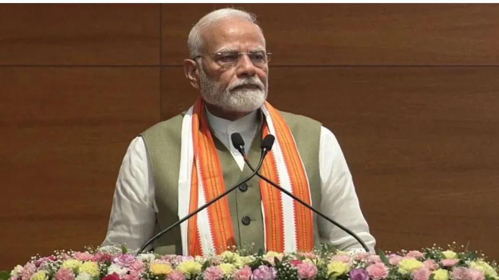 पीएम मोदी ने शाह और नड्डा के साथ की बैठक, किसान आंदोलन की ली जानकारी