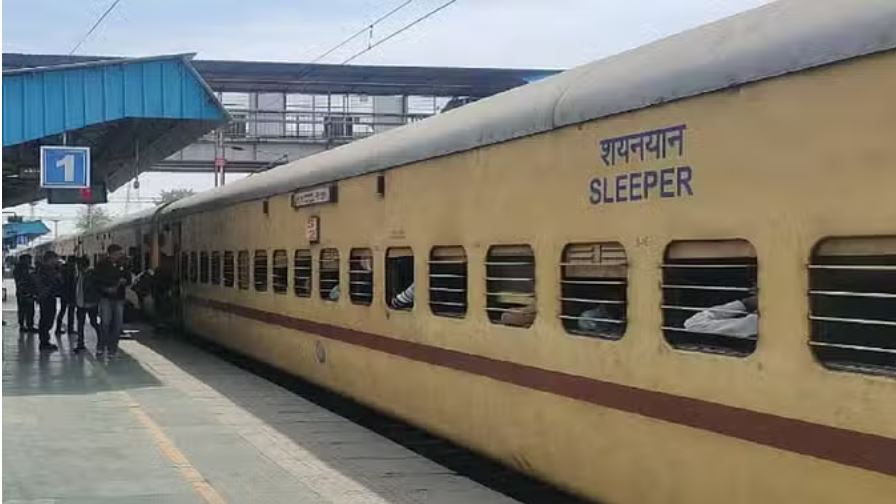 बिहार: परीक्षार्थियों के लिए चलेगी परीक्षा स्पेशल ट्रेन, जानिए किस मार्ग से गुजरेगी