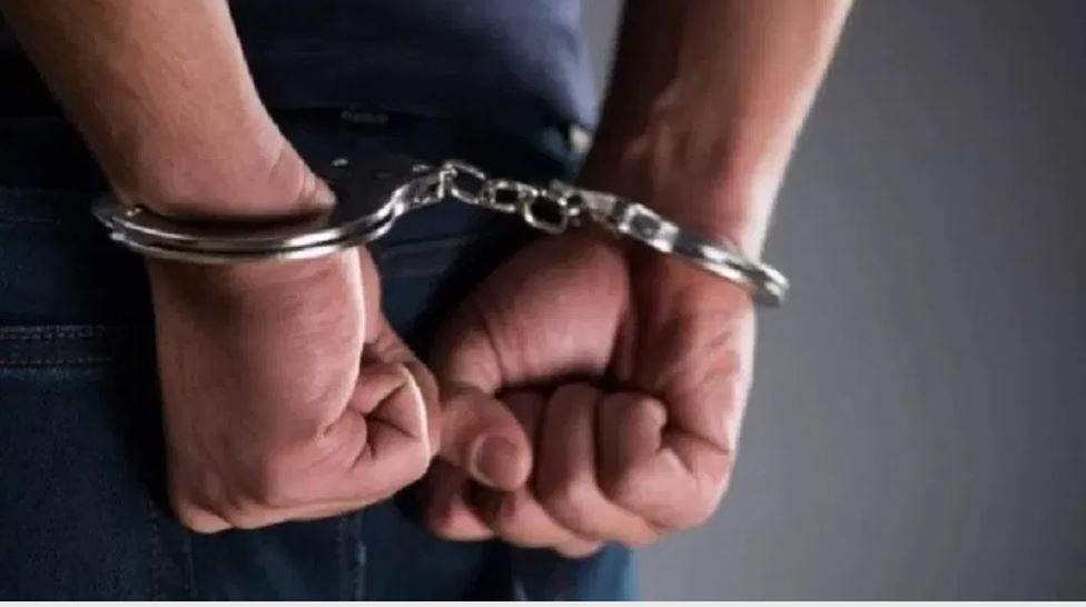 गुजरात: 20 लाख रुपये की घूस लेते सरकारी वकील रंगे हाथ गिरफ्तार