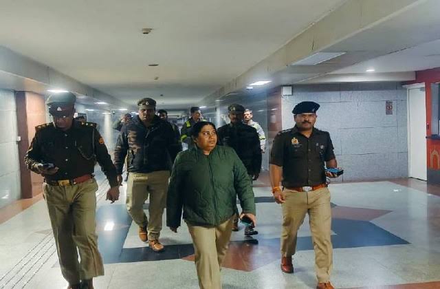 लखनऊ के 4 मेट्रो स्टेशन में बम की धमकी, झूठी निकली सूचना