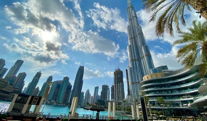 यूएई क्यों रद्द कर रहा भारतीयों का टूरिस्ट वीजा, जानें दुबई जाने के नए नियम