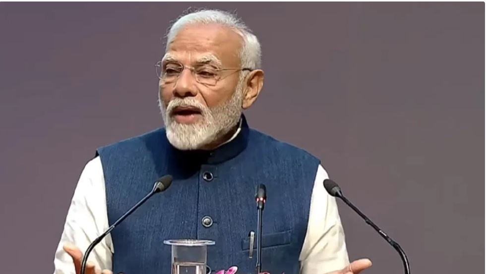 भारत की ‘डबल एआई’ शक्ति का इस्तेमाल करे पुलिस: पीएम मोदी