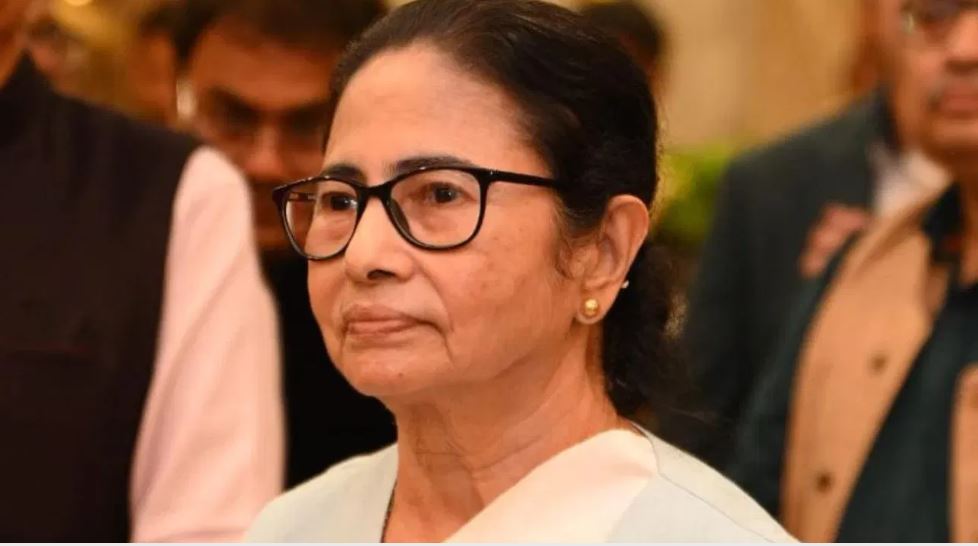 मैं सभी की ऋणी हूं, चाहती हूं इंडिया गठबंधन अच्छा करे: ममता बनर्जी