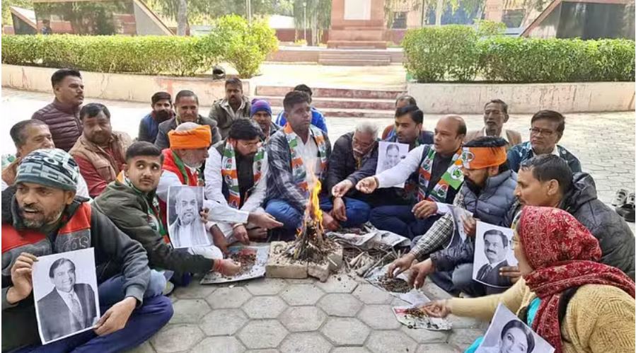 बीकानेर: सरकार के एक साल को असफल बता कांग्रेस ने किया 'सद्बुद्धि' यज्ञ