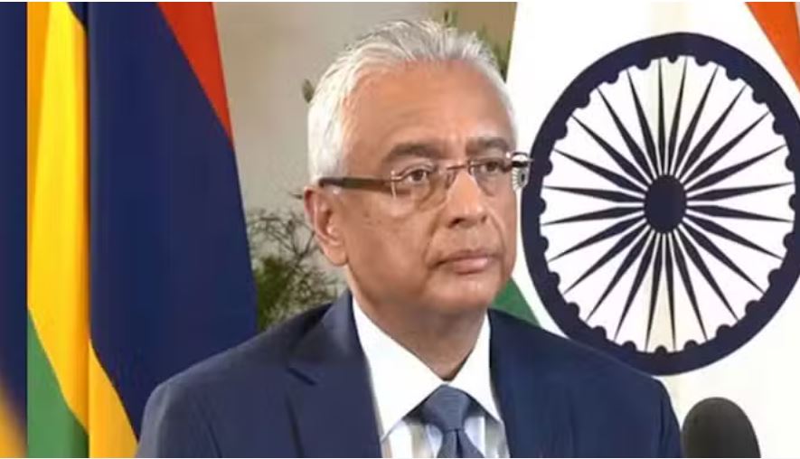 मनमोहन सिंह का सम्मान: मॉरीशस सरकार का एलान, आधा झुकाएंगे राष्ट्रीय ध्वज