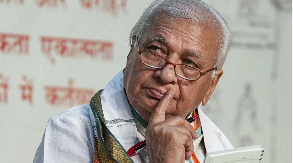 केरल से रवाना हुए आरिफ मोहम्मद खान, कहा- राज्य से जिंदगीभर रहेगा रिश्ता