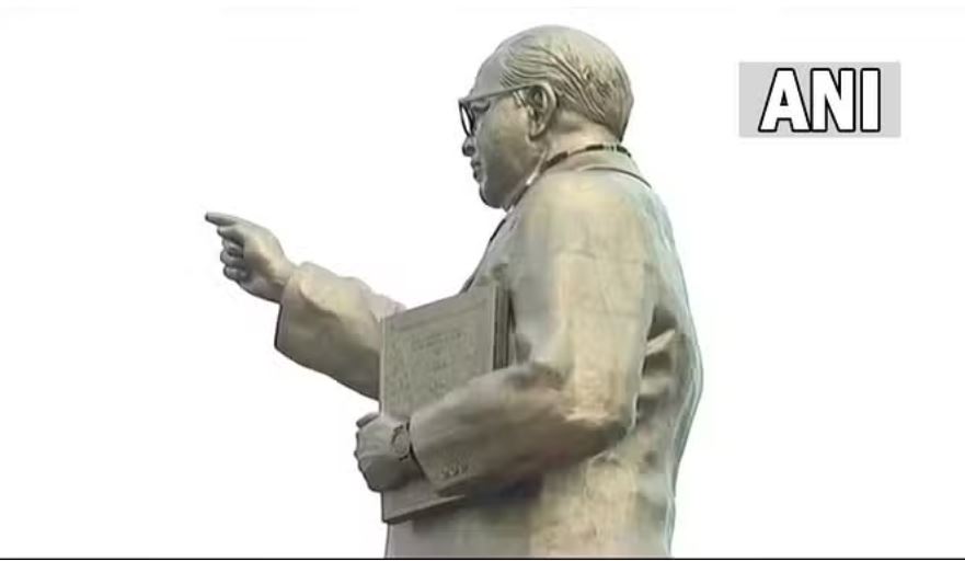 अहमदाबाद में अज्ञात लोगों ने बाबासाहेब आंबेडकर की प्रतिमा को नुकसान पहुंचाया