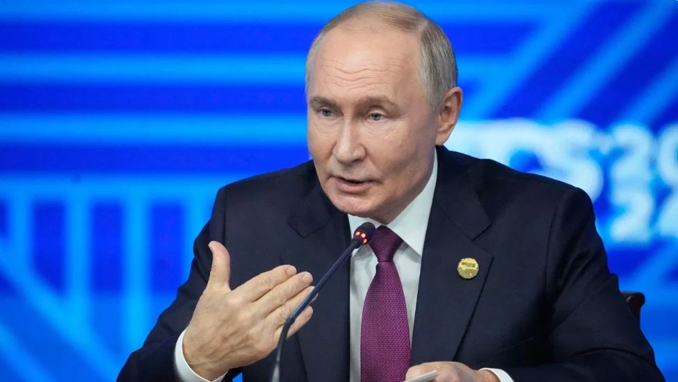 सीरिया में हालात गंभीर… पुतिन ने ईरानी राष्ट्रपति से फोन पर की बात