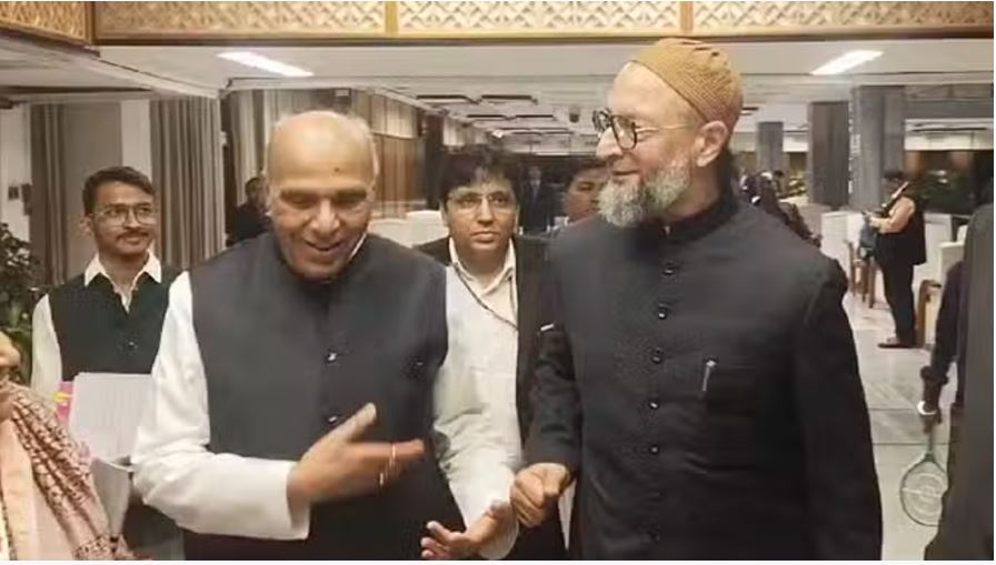 संसदीय समिति ने राज्य सरकारों से मांगी वक्फ की जमीनों की जानकारी