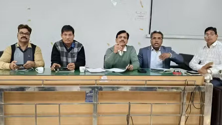 सीहोर: सोयाबीन खरीदी में गड़बड़ी पर सख्त हुआ प्रशासन, नहीं सुधरे तो होगी एफआईआर