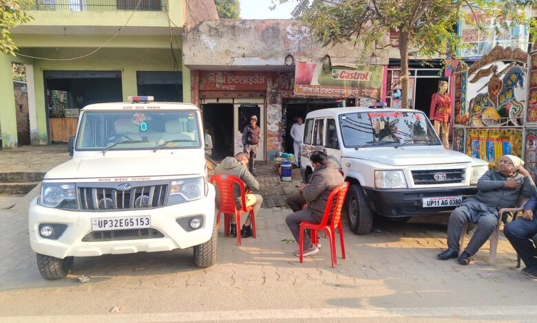 बीड़ी-सिगरेट व्यापारी के प्रतिष्ठान पर जीएसटी का छापा