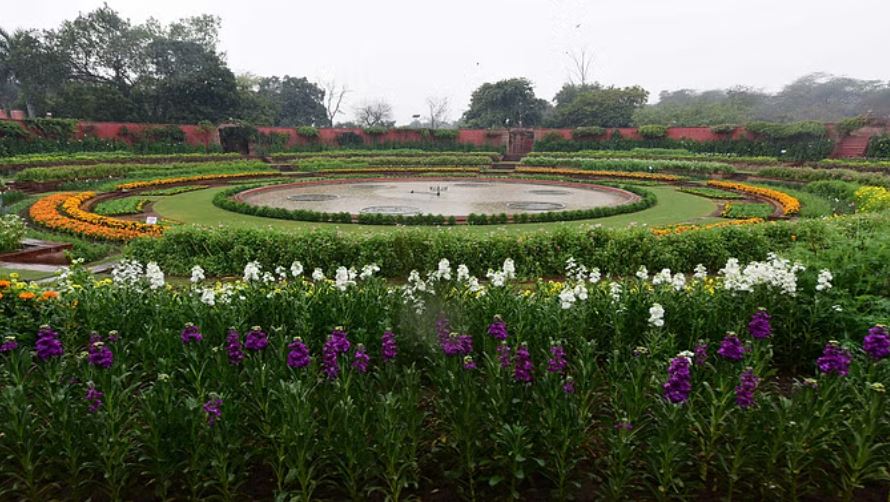 दिल्ली: दो फरवरी से आम लोगों के लिए खुल जाएगा राष्ट्रपति भवन का अमृत उद्यान