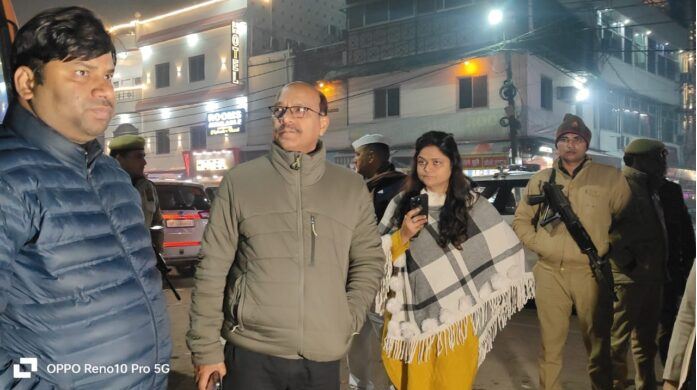 मुजफ्फरनगर: डीएम ने 3 घंटे पूरे शहर का आला अधिकारियों के साथ किया औचक निरीक्षण