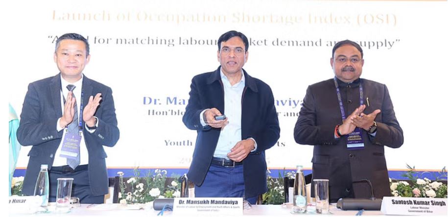 मांडविया ने राज्यों के लिए वेबसाइट का किया शुभारंभ, असंगठित क्षेत्र के श्रमिकों को मिलेगी मदद