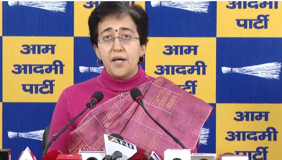 मुझे 40 लाख चाहिए…आतिशी ने चुनाव लड़ने के लिए मांगा चंदा