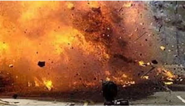 गाजियाबाद: एक मकान में विस्फोट, दो लोग झुलसे