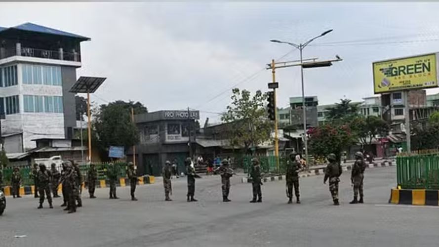 मणिपुर: आदिवासी संगठन ने कांगपोकपी जिले में शुरू की आर्थिक नाकेबंदी