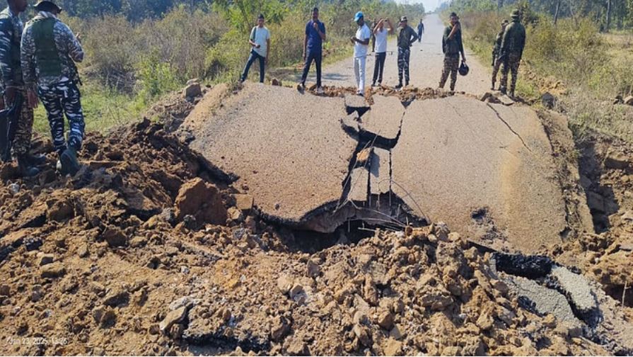 बीजापुर: स्टेट हाईवे दहलाने की नक्सलियों की साजिश को जवानों ने किया नाकाम