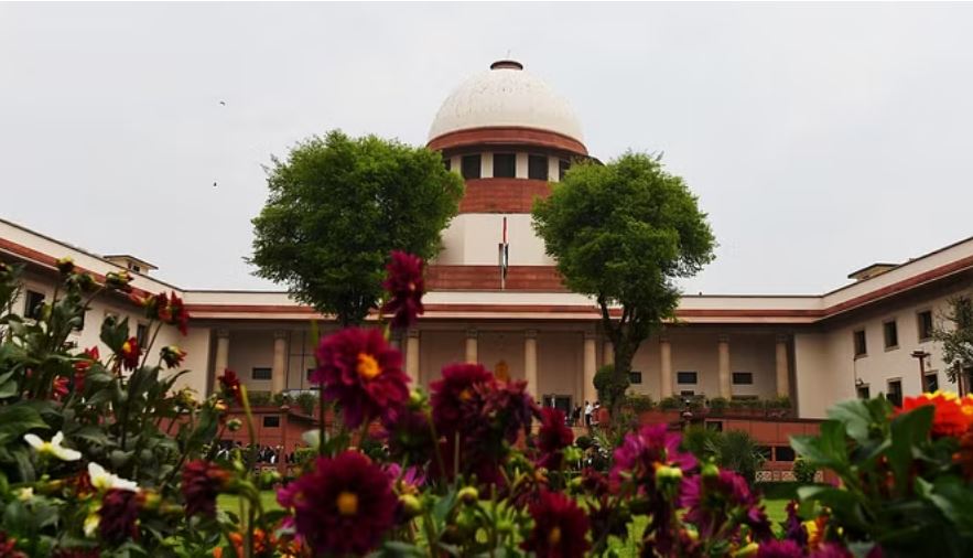 टीडीएस के खिलाफ दायर याचिका खारिज, सुप्रीम कोर्ट ने उच्च न्यायालय जाने को कहा