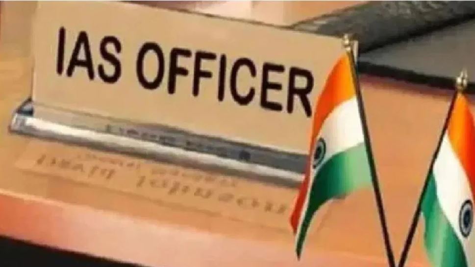 मध्य प्रदेश में एक साथ 42 आईएएस का ट्रांसफर, बदले गए 12 जिलों के कलेक्टर