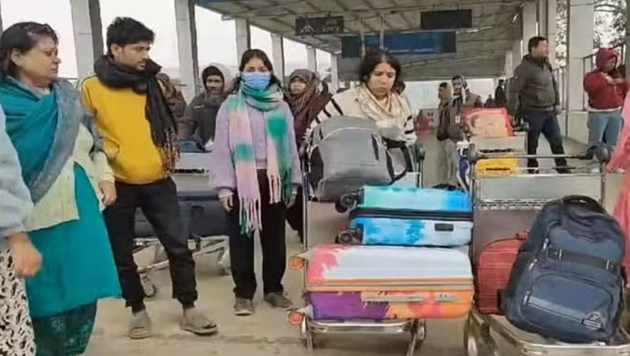 बिहार में कोहरे का कहर जारी: दरभंगा से उड़ान भरने वाली सभी 14 फ्लाइट कैंसिल