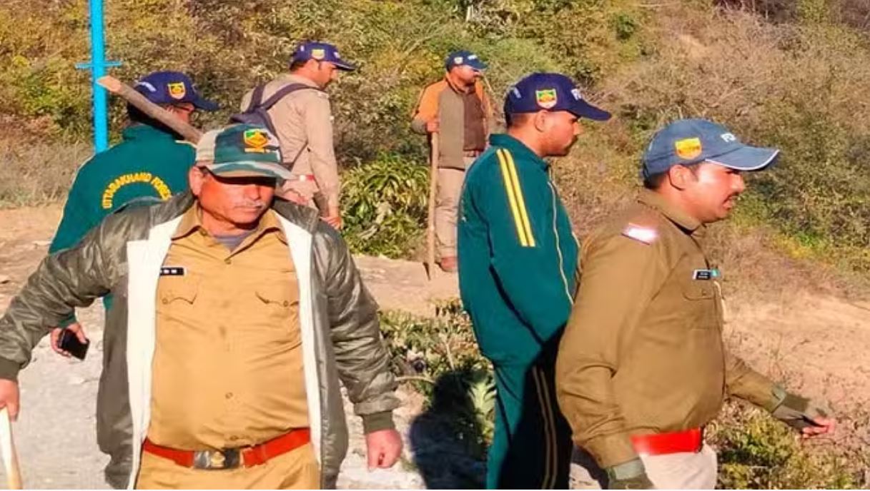 तेंदुए का दिनभर रहा आतंक: आठ लोगों पर हमला किया, चीख-पुकार से गूंजा इलाका