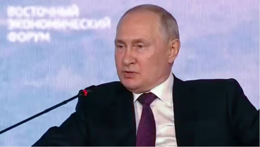 पुतिन ने दी डोनाल्ड ट्रंप को बधाई, अमेरिका के साथ संबंधों में सुधार की जताई उम्मीद