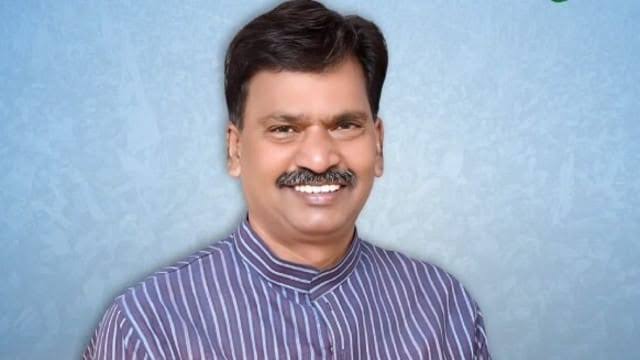 कांग्रेस सांसद राकेश राठौर के खिलाफ यौन शोषण का मुकदमा दर्ज