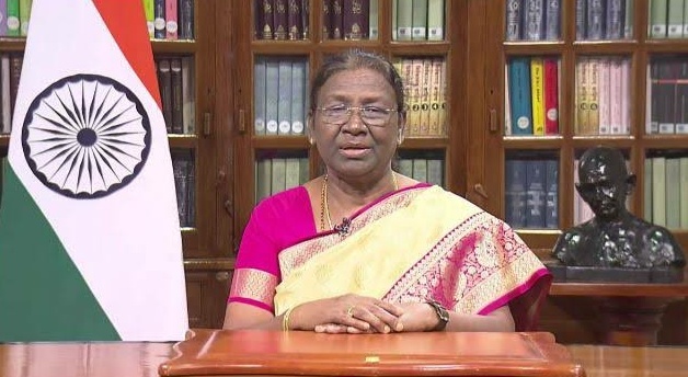  'संविधान हमारी सामूहिक अस्मिता का आधार': राष्ट्रपति मुर्मू