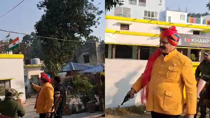 फायरिंग मामले में पूर्व विधायक प्रणव सिंह चैंपियन गिरफ्तार, हिरासत में उमेश कुमार