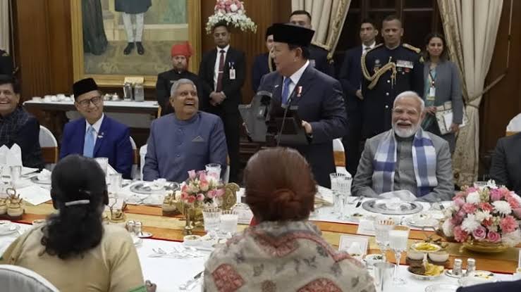 'मेरा डीएनए भारतीय है, तभी...', इंडोनेशियाई राष्ट्रपति की इस बात पर खूब हंसे पीएम मोदी