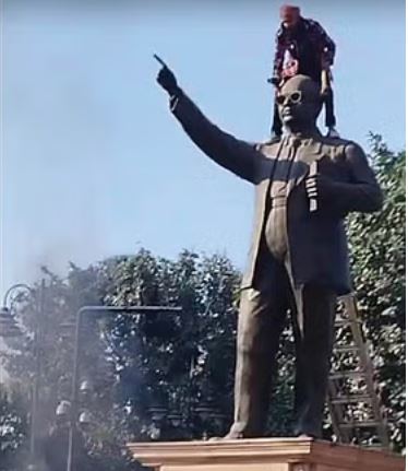 पंजाब: गणतंत्र दिवस पर संविधान को लगाई आग, अंबेडकर की प्रतिमा की खंडित