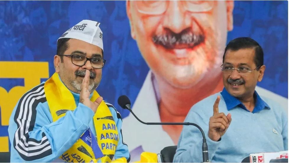 दिल्ली ट्रांसफर होगा अवध ओझा का वोट… ईसी से मुलाकात के बाद बोले केजरीवाल