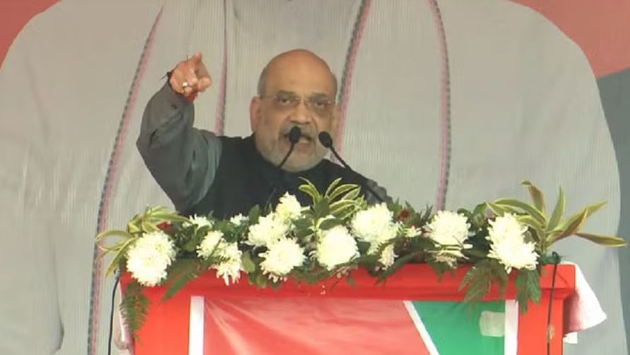 यमुना का पानी प्रदूषित होने दिया, और फिर पीने को मजबूर कियाः शाह