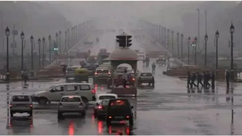 दिल्ली में इस दिन फिर होगी बारिश, यूपी-बिहार में कोहरे की मार