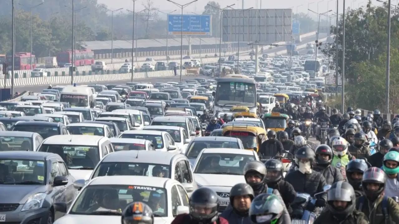 गणतंत्र दिवस परेड को लेकर ट्रैफिक एडवाइजरी जारी, ये रास्ते रहेंगे बंद