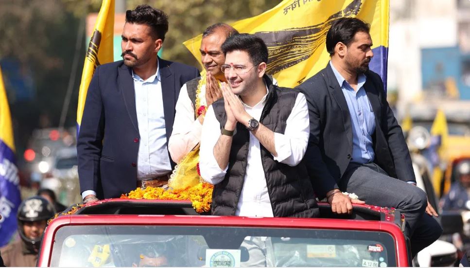 दिल्ली में महिलाओं की सुरक्षा…राघव चड्ढा ने रोहिणी रोड शो में लिया संकल्प