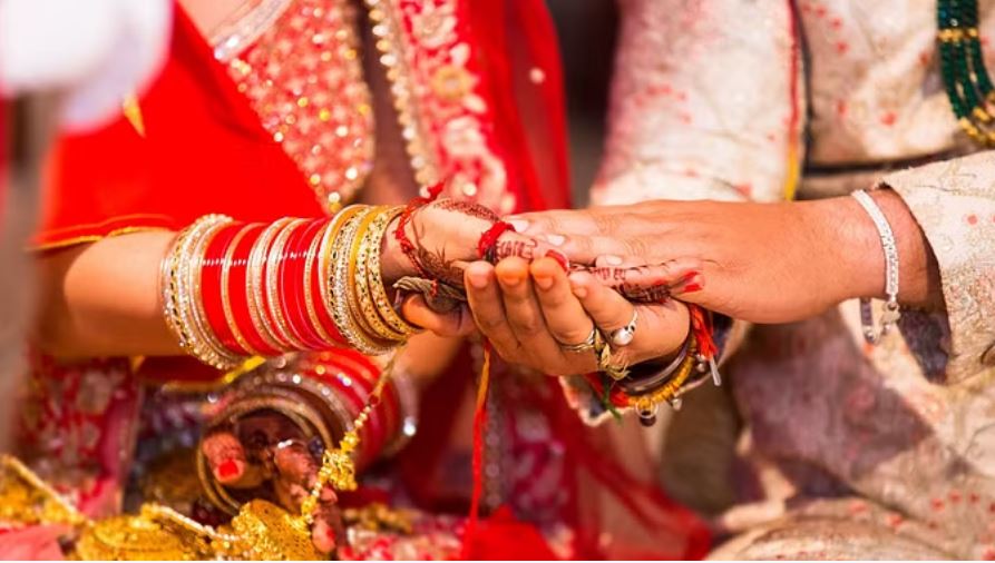 बरात के एक दिन पहले मुकरा दूल्हा, पिता समेत हवालात पहुंचा