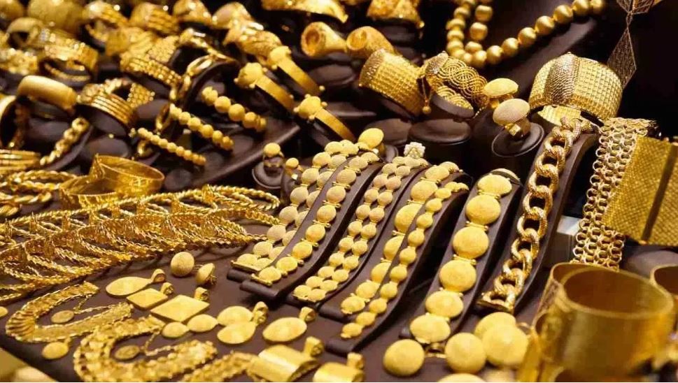 सोने की कीमतों में बंपर उछाल, जानें चांदी का क्या है हाल