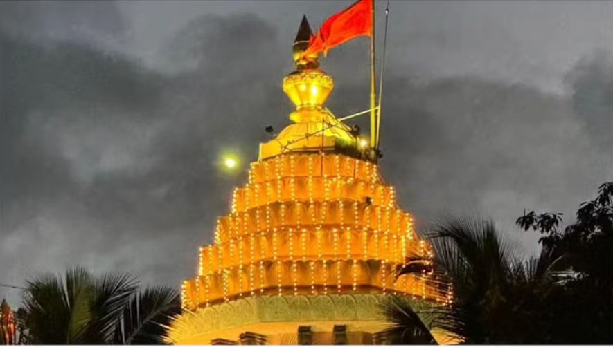 'मिनी स्कर्ट या शरीर दिखाने वाले कपड़े नहीं...', सिद्धिविनायक मंदिर में ड्रेस कोड लागू