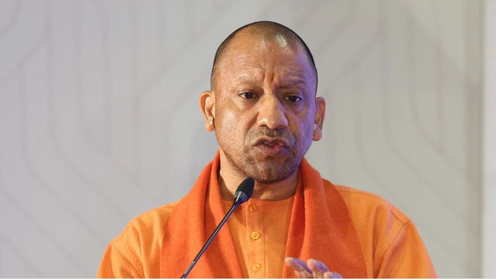 बांग्लादेशी-रोहिंग्याओं को दिल्ली में बसाने का काम किया, केजरीवाल पर योगी का हमला