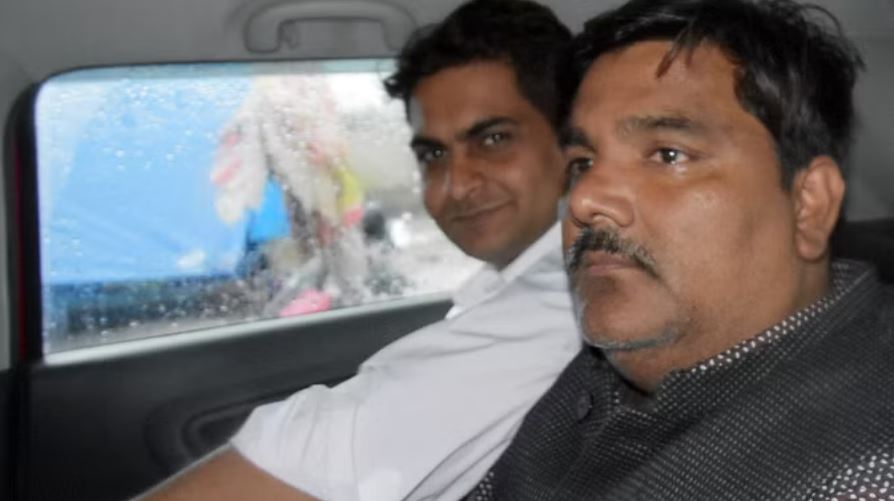 दिल्ली दंगे के आरोपी ताहिर हुसैन को राहत, सुप्रीम कोर्ट ने दी कस्टडी पैरोल