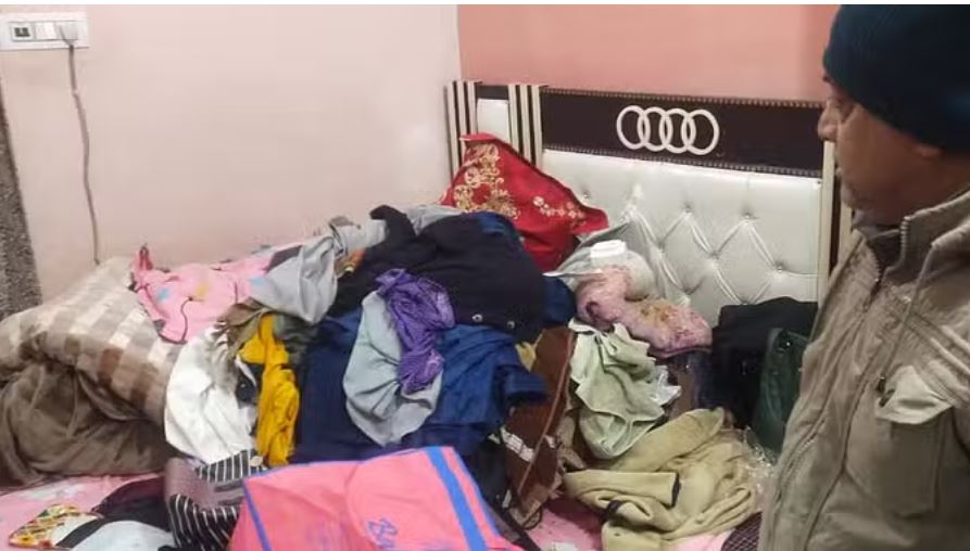 करनाल: डेयरी संचालक दंपती को बंधक बनाकर डकैती, दीवार फांदकर घुसे 10 बदमाश