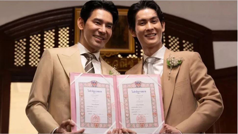 थाईलैंड में आज से समलैंगिक कपल्स कर सकेंगे शादी, मिली कानूनी मान्यता